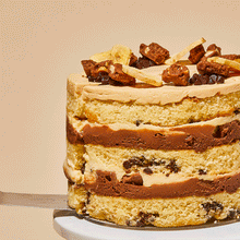 Load image into Gallery viewer, PB&amp;B Cake

