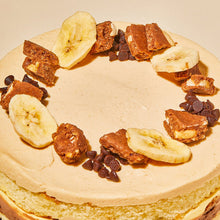 Load image into Gallery viewer, PB&amp;B Cake
